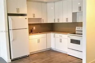 15205 NE 6th Ave, Miami, FL 33162 - Photo 7