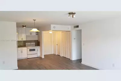15205 NE 6th Ave #D204, Miami, FL 33162 - Photo 13
