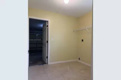 6517 Las Palmas Way, Port Saint Lucie, FL 34952 - Photo 11