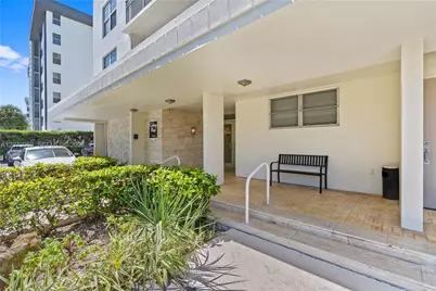 9250 W Bay Harbor Dr #2A, Bay Harbor Islands, FL 33154 - Photo 35
