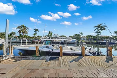 800 SE 3rd Ter, Pompano Beach, FL 33060 - Photo 29