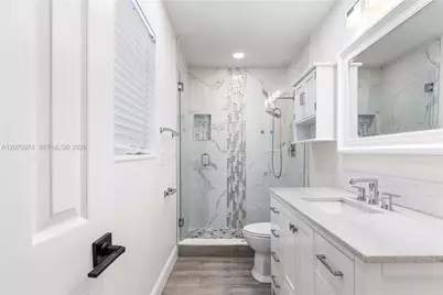 1900 NW 82nd Ter, Pembroke Pines, FL 33024 - Photo 17