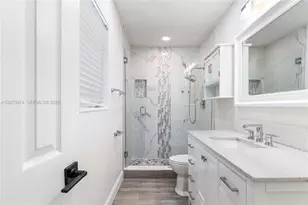 1900 NW 82nd Terrace, Pembroke Pines, FL 33024 - Photo 17
