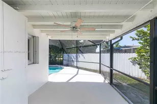 1900 NW 82nd Terrace, Pembroke Pines, FL 33024 - Photo 27
