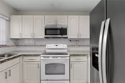 330 NW 114th Ave #7-105, Sweetwater, FL 33172 - Photo 5
