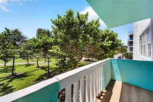 301 Ocean Dr, Miami Beach, FL 33139 - Photo 23