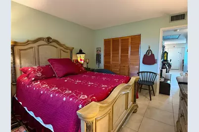 551 SW 135th Ave #413B, Pembroke Pines, FL 33027 - Photo 7