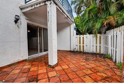 253 NE 211th Ter, Miami, FL 33179 - Photo 43