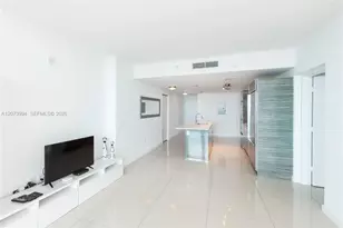 460 NE 28th St, Miami, FL 33137 - Photo 9