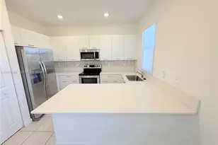 12432 NW 23rd Ct, Miami, FL 33167 - Photo 3