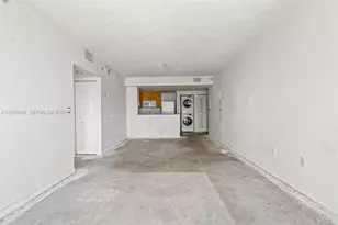 275 NE 18th St, Miami, FL 33132 - Photo 15