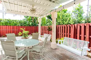 10564 NW 57th St, Doral, FL 33178 - Photo 41