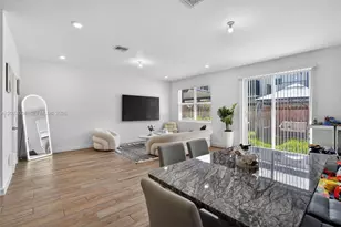 163 NE 13th Cir, Homestead, FL 33033 - Photo 11
