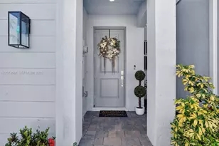 163 NE 13th Cir, Homestead, FL 33033 - Photo 3