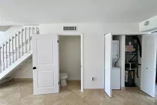 7803 SW 102nd Ln, Miami, FL 33156 - Photo 5