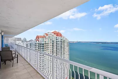 1200 Brickell Bay Dr #3701, Miami, FL 33131 - Photo 27