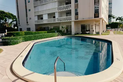 9111 E Bay Harbor Dr #5B, Bay Harbor Islands, FL 33154 - Photo 19