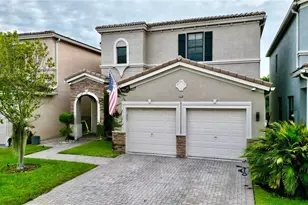 668 NE 191st St, Miami, FL 33179 - Photo 1