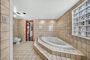 5840 W 3rd Ln, Hialeah, FL 33012 - Photo 27