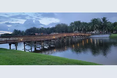2452 Centergate Dr #103, Miramar, FL 33025 - Photo 27