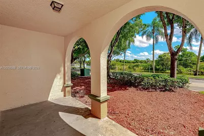 2452 Centergate Dr #103, Miramar, FL 33025 - Photo 21