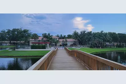2452 Centergate Dr #103, Miramar, FL 33025 - Photo 29