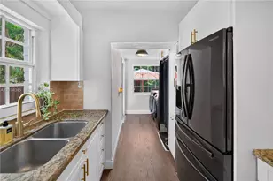 801 NE 70th St, Miami, FL 33138 - Photo 25