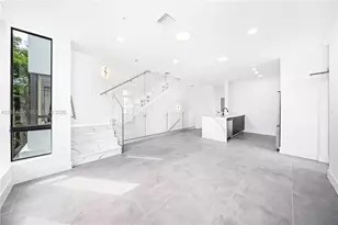 1780 NW 5th St, Miami, FL 33136 - Photo 7