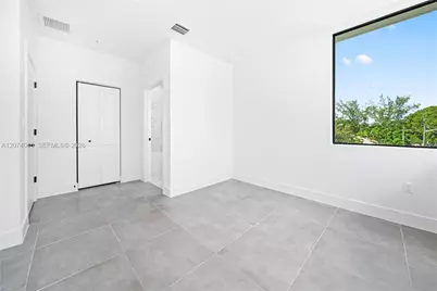 1780 NW 5th St, Miami, FL 33136 - Photo 15