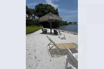 800 Scotia Dr #103, Hypoluxo, FL 33462 - Photo 17