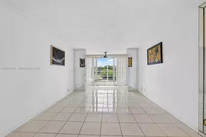 2731 N Pine Island Rd #205, Sunrise, FL 33322 - Photo 9