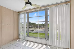 2731 N Pine Island Rd, Sunrise, FL 33322 - Photo 13