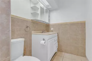 2175 NE 56th St, Fort Lauderdale, FL 33308 - Photo 11