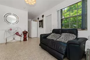 229-230 NW 48th Ct, Miami, FL 33126 - Photo 11