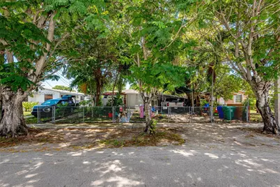 229-230 NW 48th Ct, Miami, FL 33126 - Photo 1