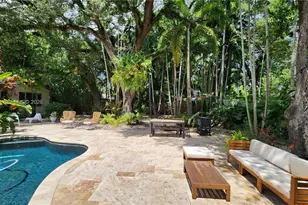 391 NE 131st St, North Miami, FL 33161 - Photo 7