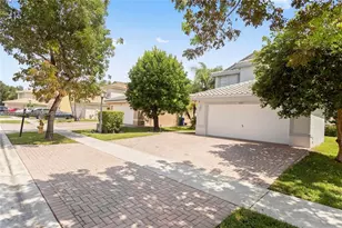4261 SW 126th Ave, Miramar, FL 33027 - Photo 3