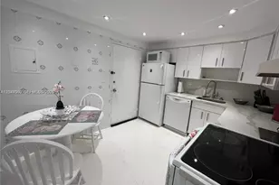 5555 Collins Ave, Miami Beach, FL 33140 - Photo 13