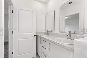 1265 NW 4th Ln, Florida City, FL 33034 - Photo 13