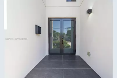 1431 SW 20th St, Miami, FL 33145 - Photo 17