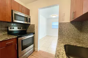 7415 SW 152nd Ave, Miami, FL 33193 - Photo 7