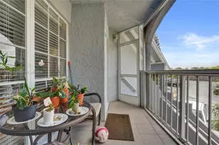 15645 SW 74th Cir Dr, Miami, FL 33193 - Photo 35