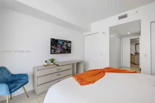 4111 S Ocean Dr, Hollywood, FL 33019 - Photo 23