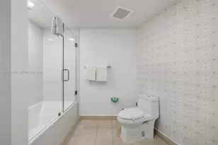 4111 S Ocean Dr, Hollywood, FL 33019 - Photo 29