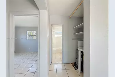 2408 NW 8th St, Pompano Beach, FL 33069 - Photo 7