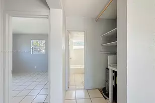 2408 NW 8th St, Pompano Beach, FL 33069 - Photo 7