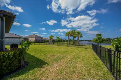 16241 Rosemallow Ln, Other City - In The State Of Florida, FL 33920 - Photo 63
