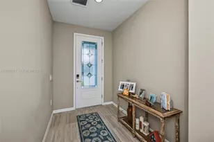16241 Rosemallow Ln, Other City - In The State Of Florida, FL 33920 - Photo 13