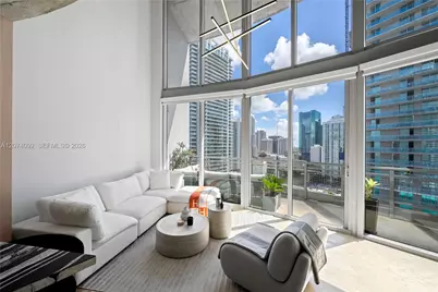 690 SW 1st Ct #2702, Miami, FL 33130 - Photo 7