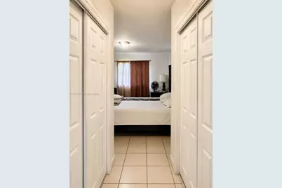 9331 NW 24th Pl, Sunrise, FL 33322 - Photo 17